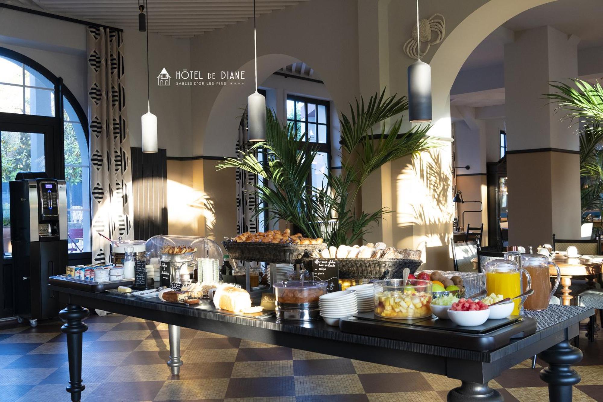Hotel De Diane Sables-dʼOr-les-Pins Zewnętrze zdjęcie